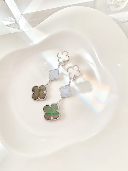 [CharmAmor]CLOVER 3 MOTIFS CHALCEDONY DARK MOP SILVER EARRINGS