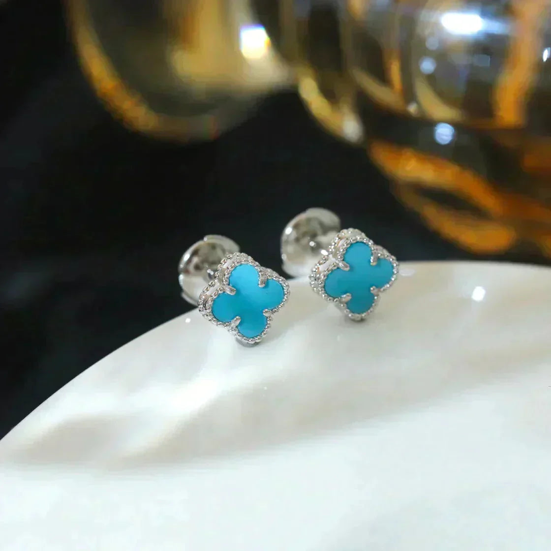 [CharmAmor]CLOVER MINI 9.5MM ONYX STUD EARRINGS SILVER