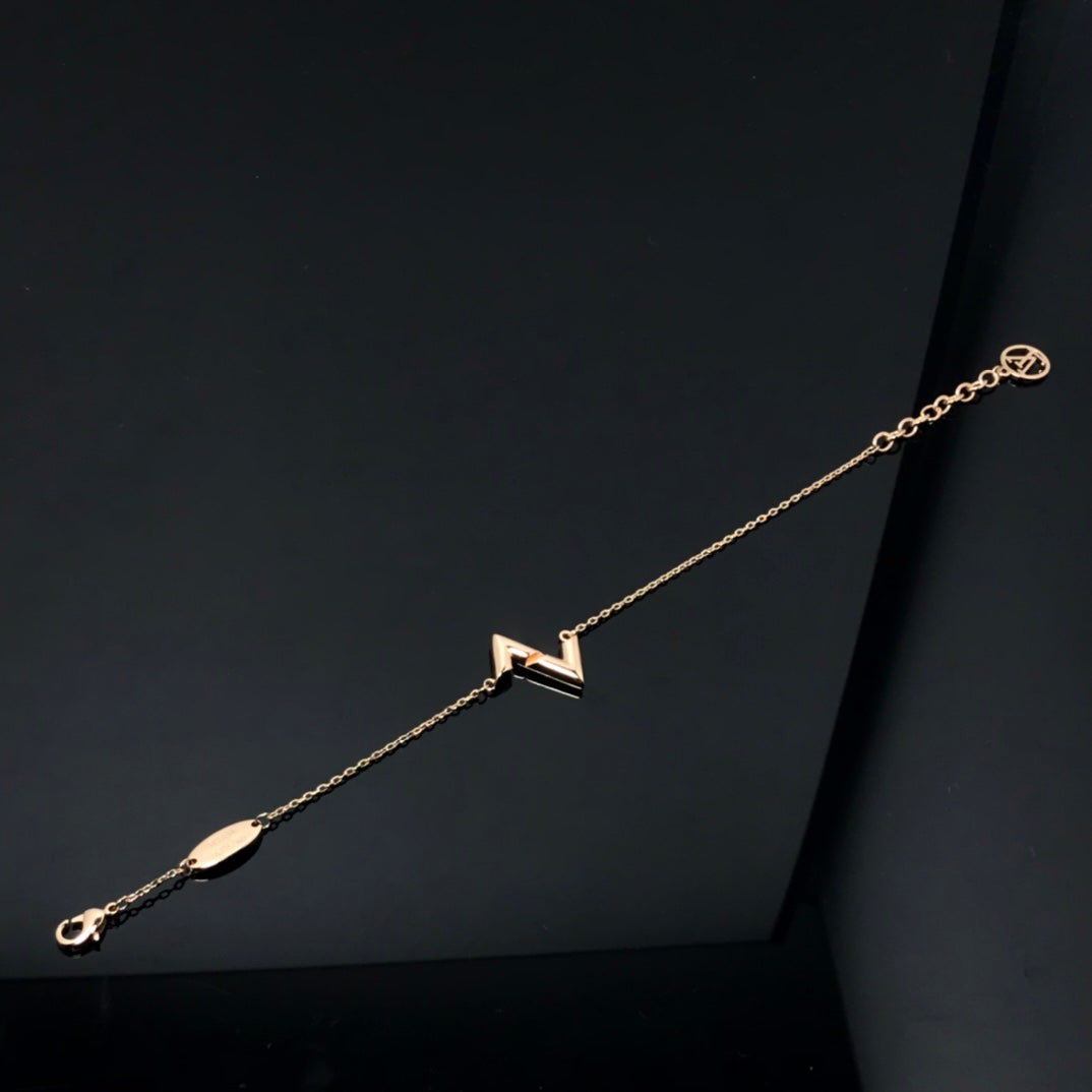 [CharmAmor]VOLT LV LOGO BRACELET