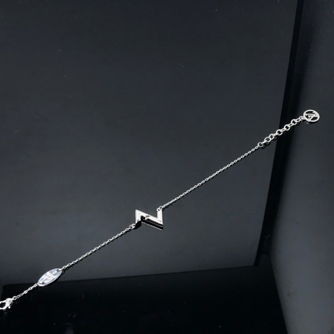 [CharmAmor]VOLT LV LOGO BRACELET