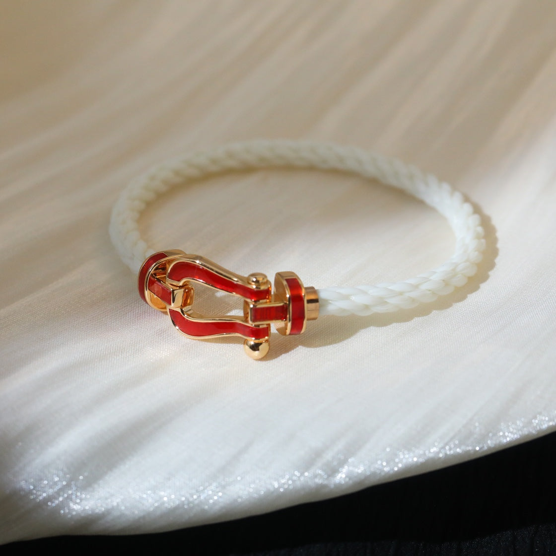 [CharmAmor]FORCE 10 WHITE TEXTILE DIAMOND PAVED