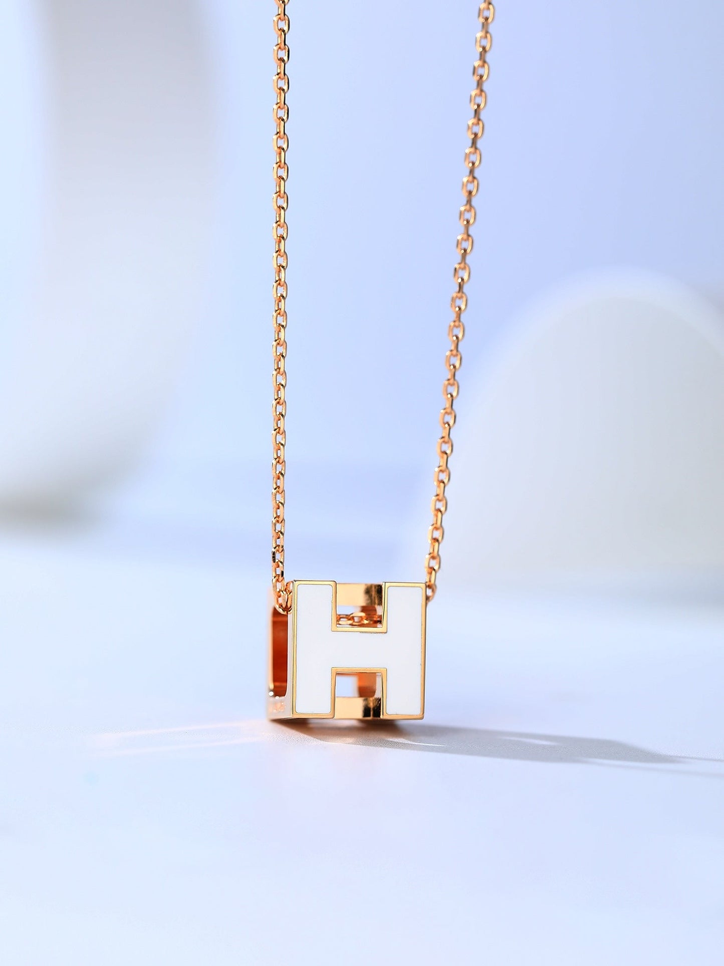 [CharmAmor]H CAGE PINK GOLD NECKLACE