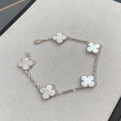 [CharmAmor] CLOVER WHITE PEARL MOP 5 MOTIF BRACELET COLLECTION