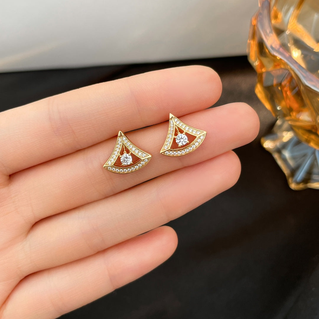 [CharmAmor]DREAM MINI DIAMOND STUD EARRINGS