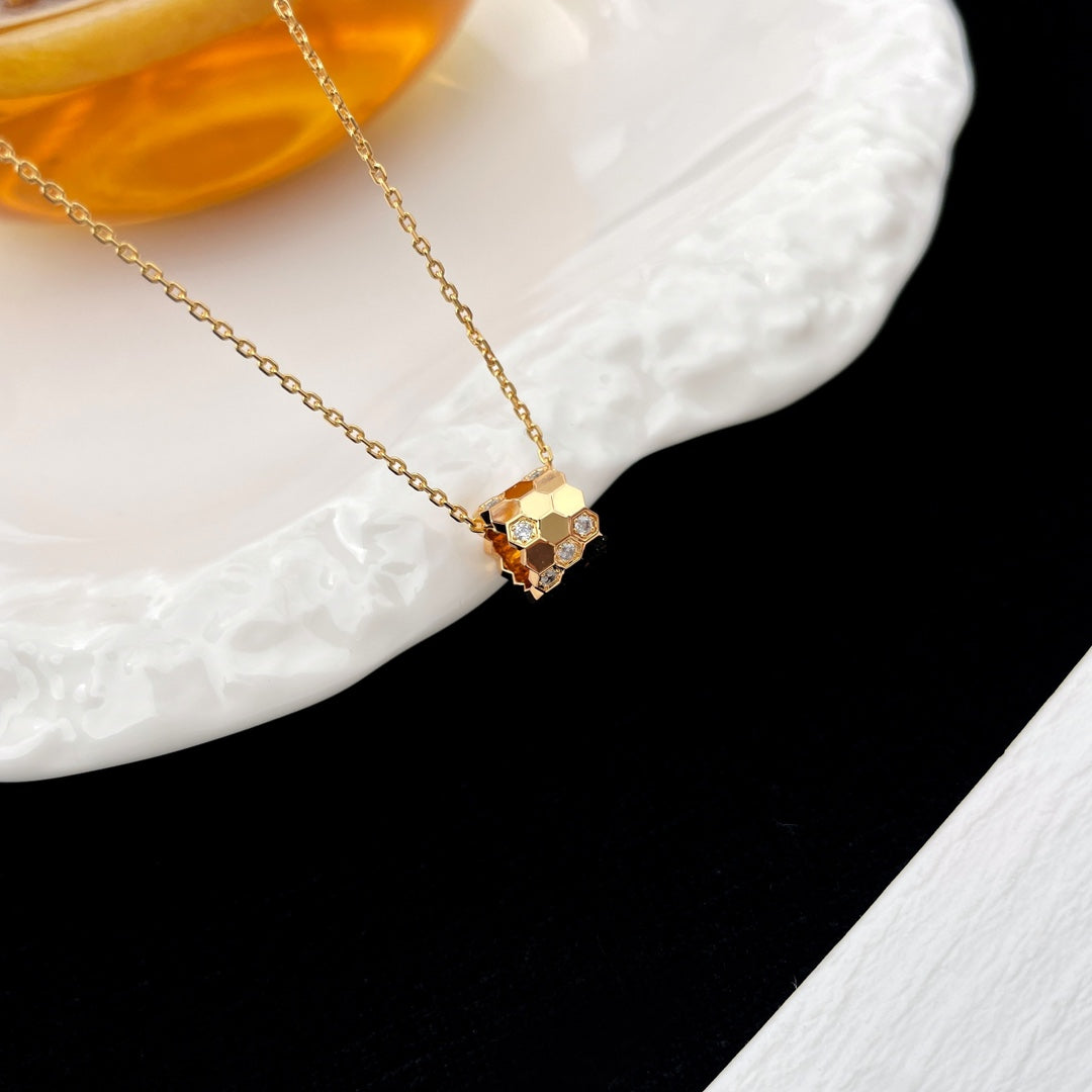 [CharmAmor]BEE MINI PEDANT DIAMOND NECKLACE