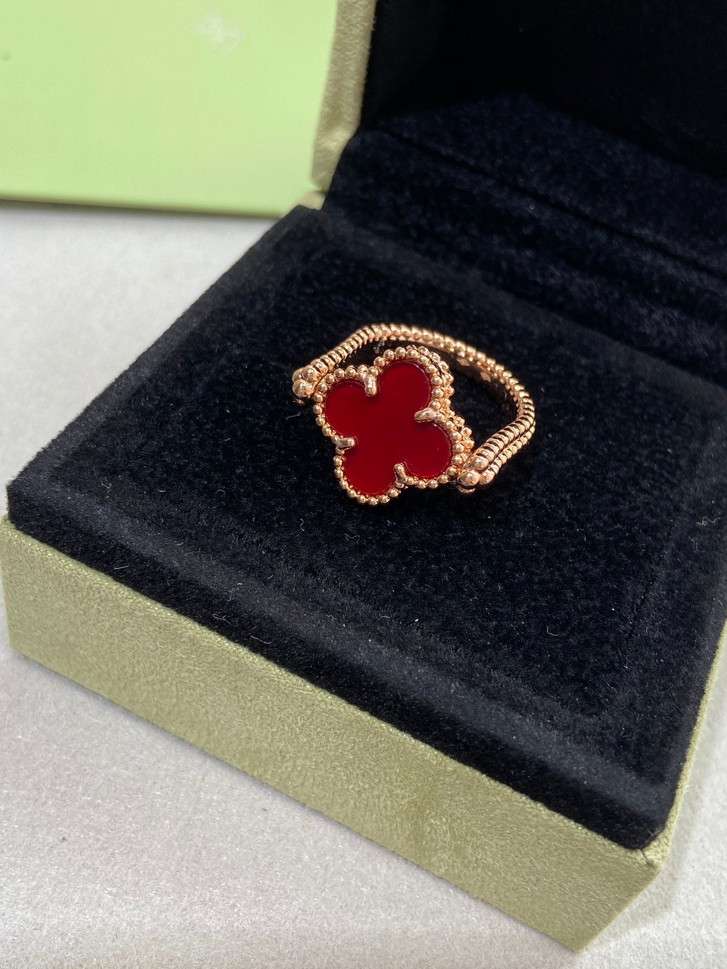 [CharmAmor]CLOVER RIVERSIBLE PINK GOLD RING