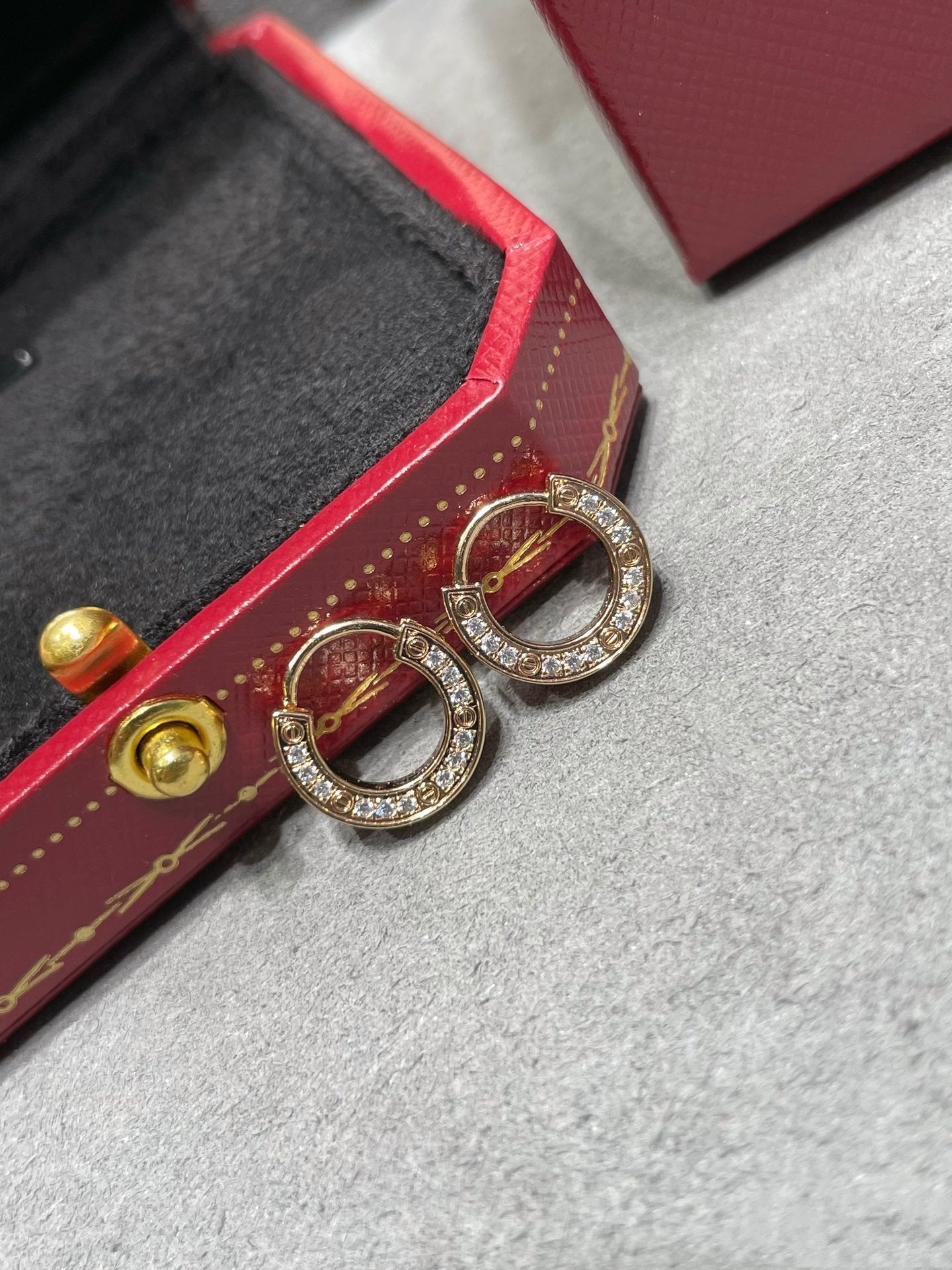 [CharmAmor]LOVE DIAMOND EARRINGS