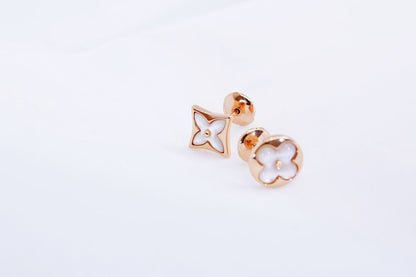 [CharmAmor]STAR AND SUN PINK GOLD MOP STUD EARRINGS