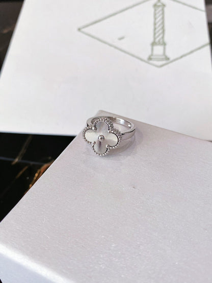 [CharmAmor]CLOVER SILVER RING