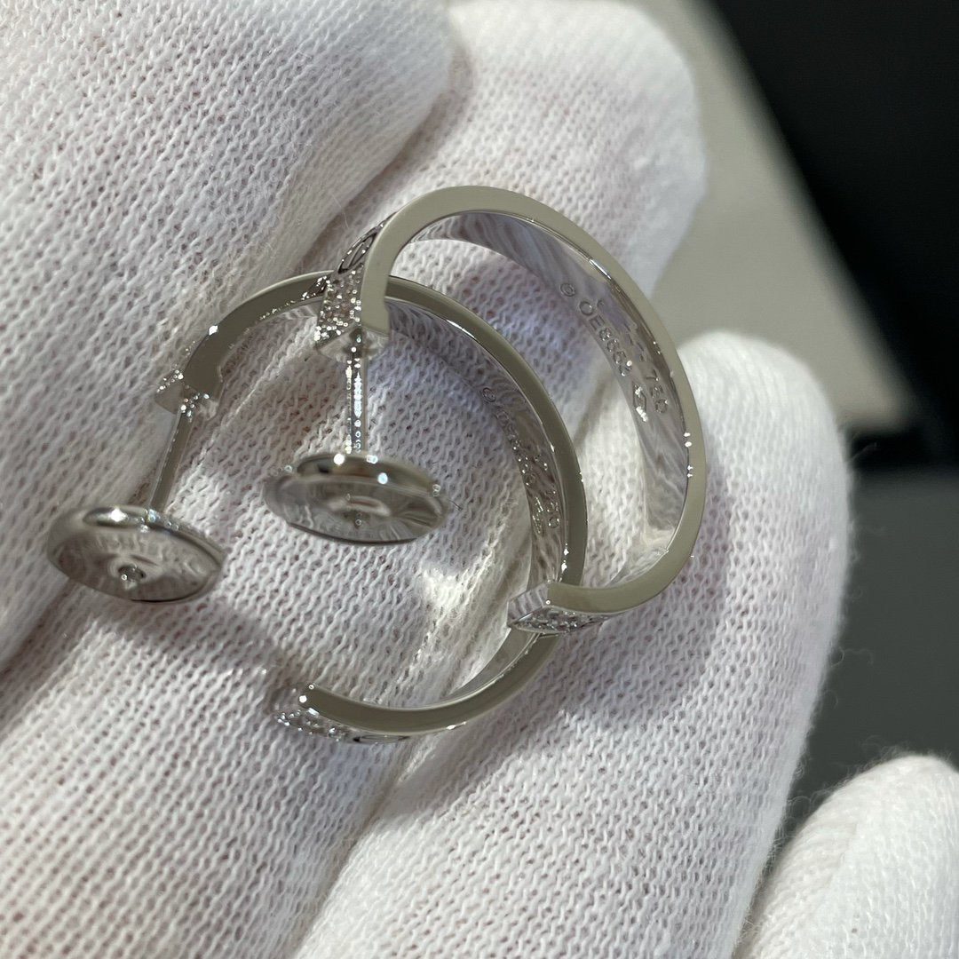 [CharmAmor]LOVE DIAMOND SILVER HOOP EARRINGS
