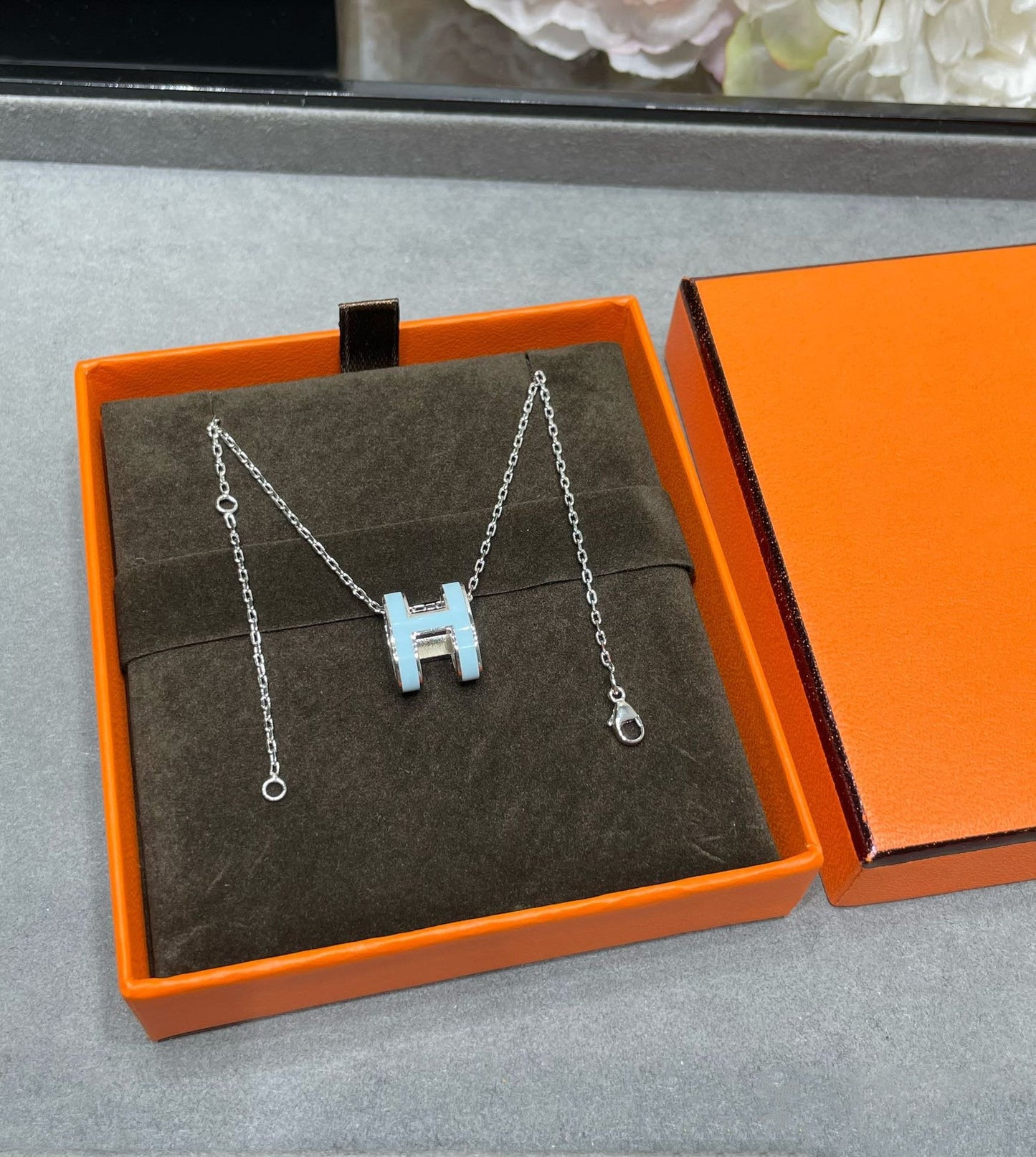 [CharmAmor]POP H SKY BLUE NECKLACE