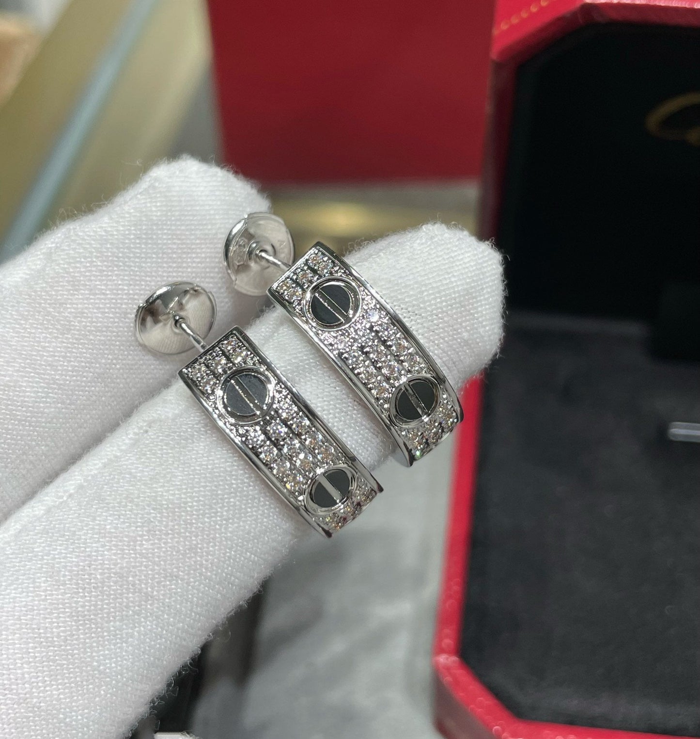 [CharmAmor]LOVE CERAMIC DIAMOND PAVED SILVER EARRINGS