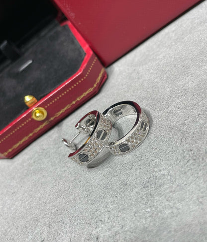 [CharmAmor]LOVE CERAMIC DIAMOND PAVED SILVER EARRINGS