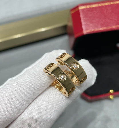 [CharmAmor]LOVE 5.5MM 1 DIAMOND EARRINGS