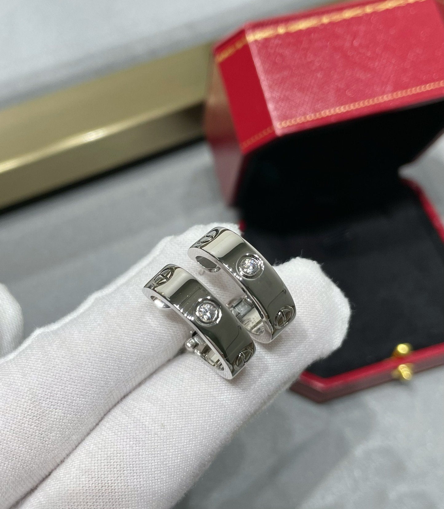 [CharmAmor]LOVE 5.5MM 1 DIAMOND EARRINGS