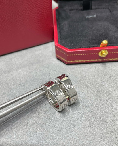 [CharmAmor]LOVE 5.5MM EARRINGS