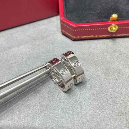 [CharmAmor]LOVE 5.5MM EARRINGS