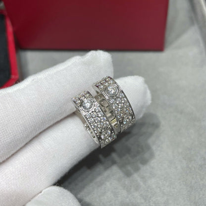 [CharmAmor]LOVE 5.5MM DIAMOND PAVED EARRINGS