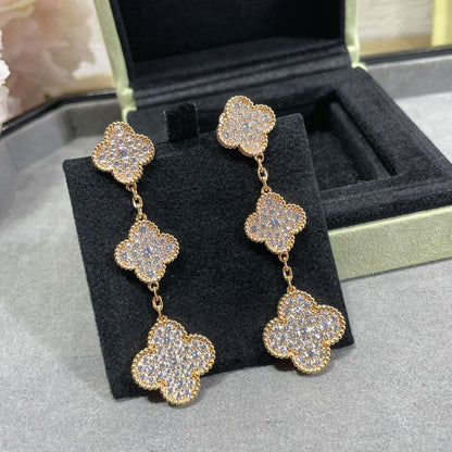 [CharmAmor]CLOVER 3 MOTIFS DIAMOND PAVED ROSE GOLD EARRINGS