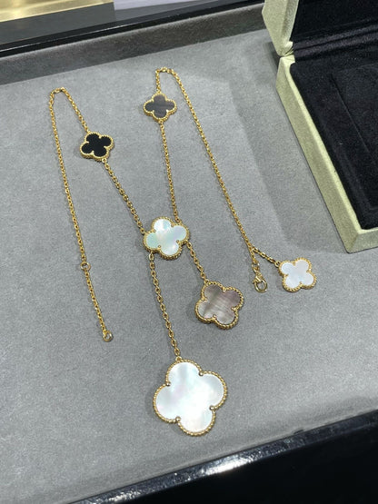 [CharmAmor]CLOVER 6 MOTIF MOP ONYX GOLD NECKLACE