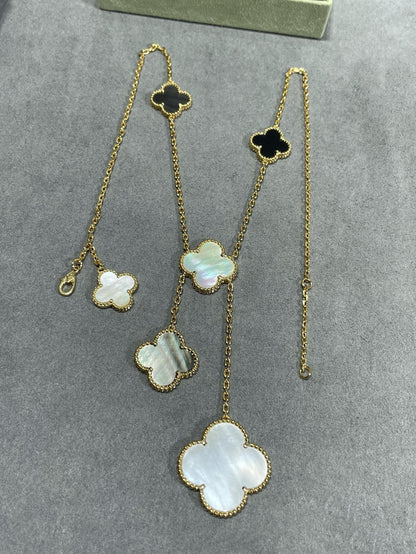 [CharmAmor]CLOVER 6 MOTIF MOP ONYX GOLD NECKLACE