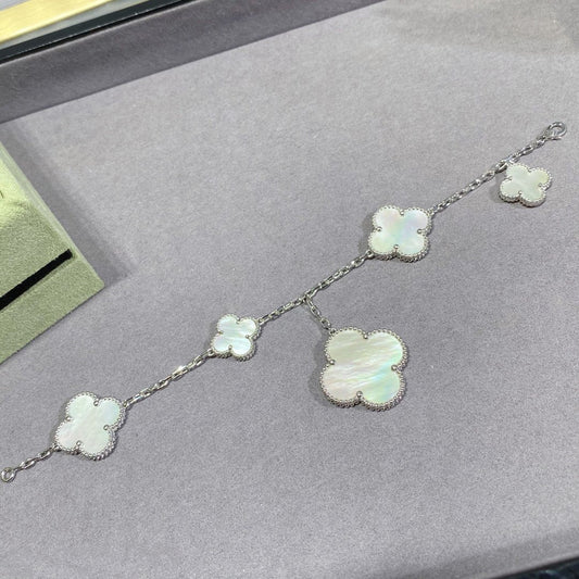 [CharmAmor]CLOVER 5 MOTIF WHITE MOP SILVER BRACELET