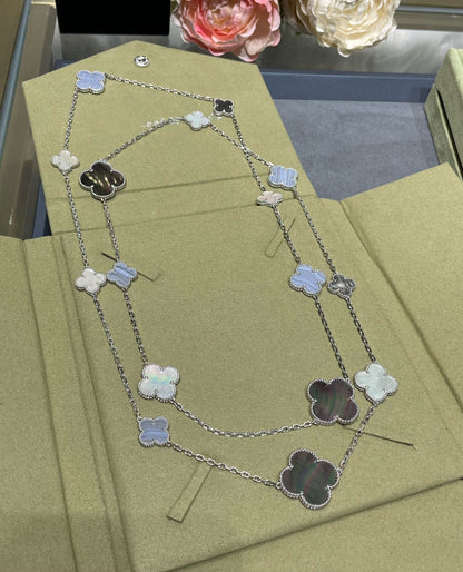 [CharmAmor]CLOVER 16 MOTIF CHALCEDONY MOP SILVER NECKLACE
