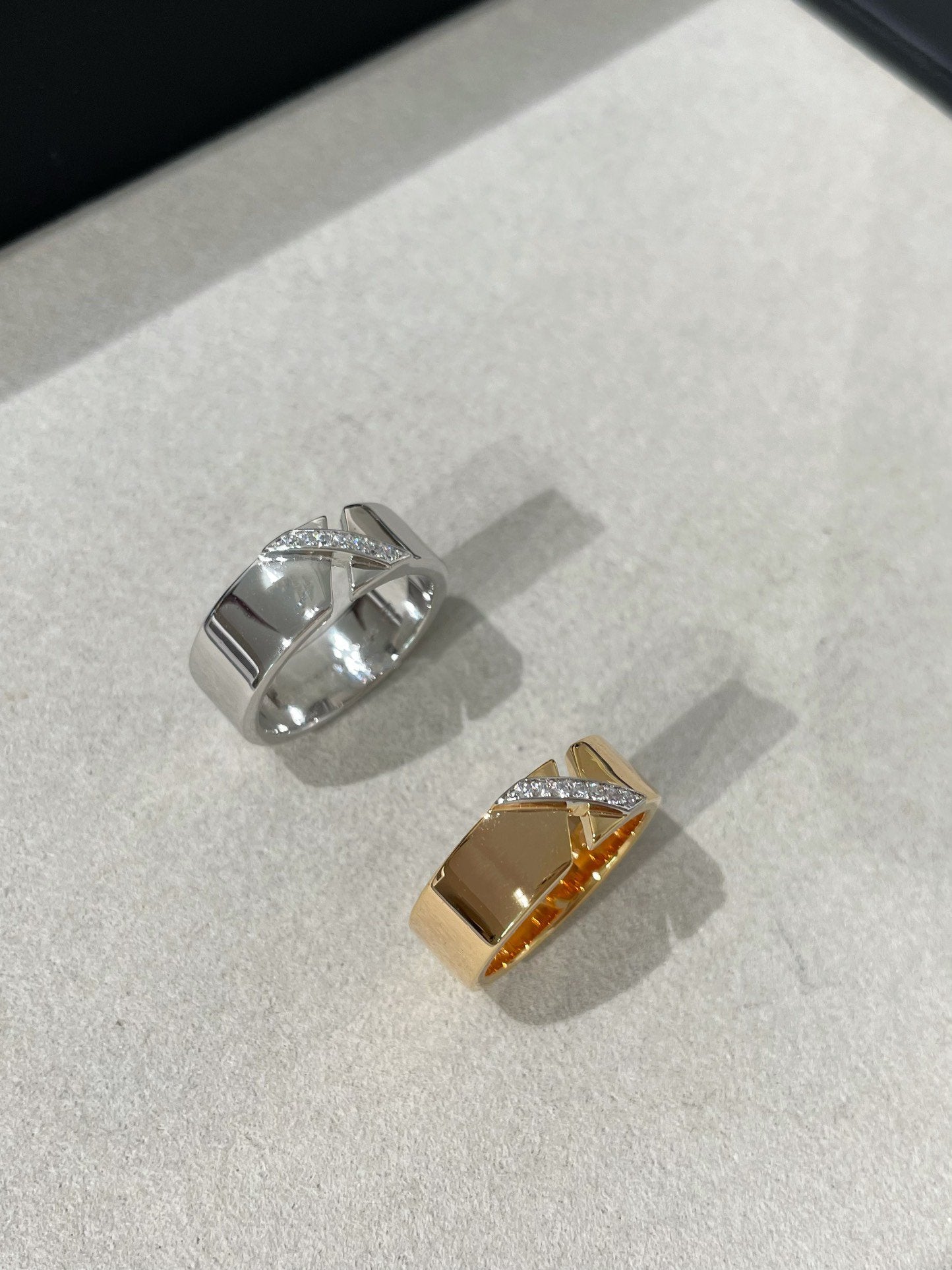 [CharmAmor]LIENS EVIDENCE DIAOMOND RING