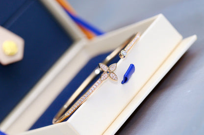 [CharmAmor]IDYLLE PINK GOLD OPEN BRACELET DIAMOND PAVED