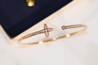 [CharmAmor]IDYLLE GOLD OPEN BRACELET DIAMOND PAVED