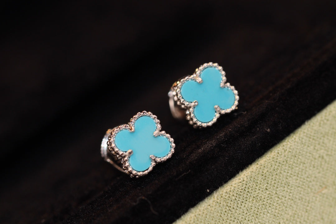 [CharmAmor]CLOVER MINI TURQUOISE SILVER STUD EARRINGS