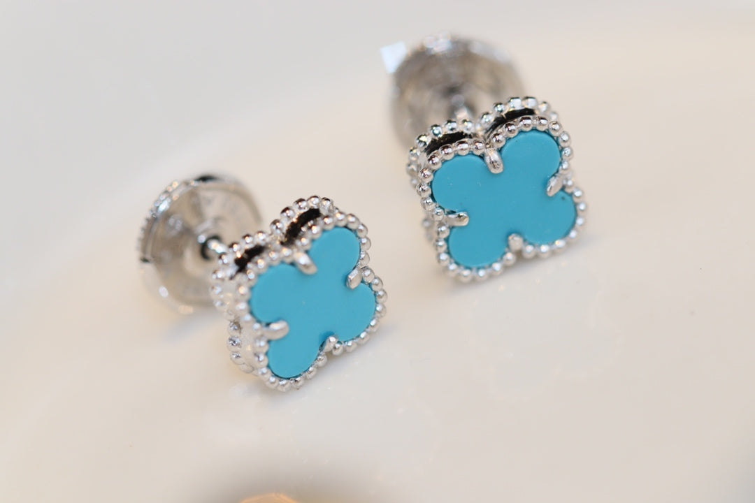 [CharmAmor]CLOVER MINI TURQUOISE SILVER STUD EARRINGS