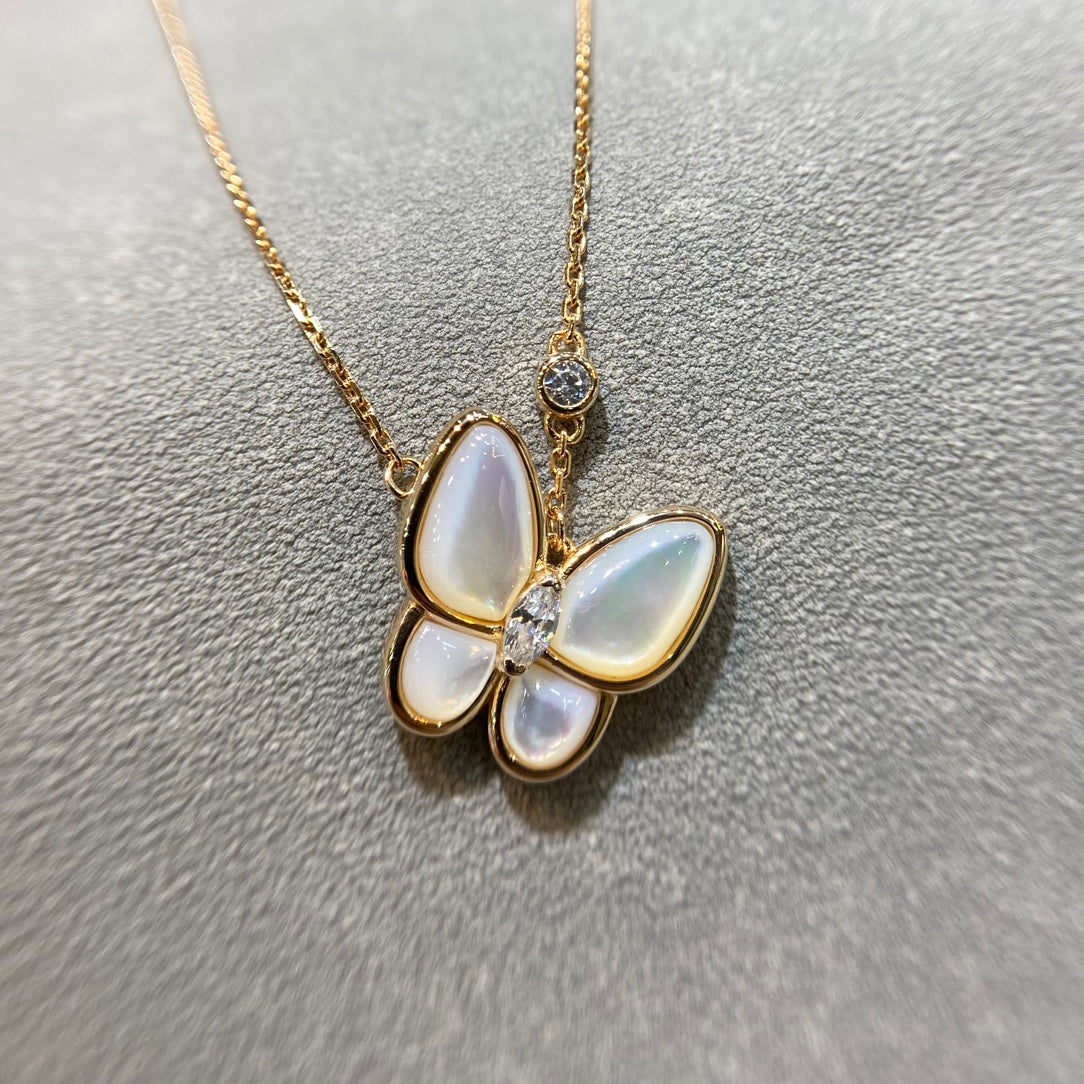 [CharmAmor]BUTTERFLY MOP DIAMOND NECKLACE