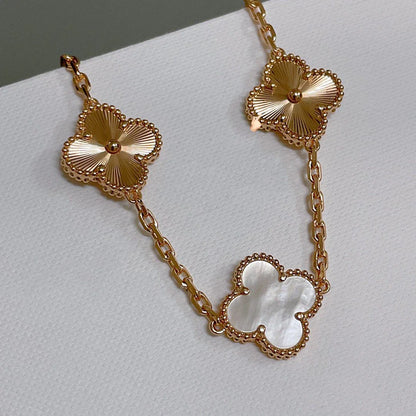 [CharmAmor] CLOVER WHITE PEARL MOP 5 MOTIF BRACELET COLLECTION