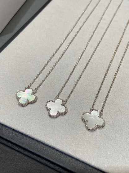[CharmAmor]CLOVER MEDIUM SILVER WHITE MOP NECKLACE
