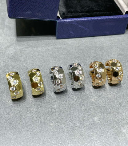 [CharmAmor]BEE LOVE DIAMOND HOOP EARRINGS
