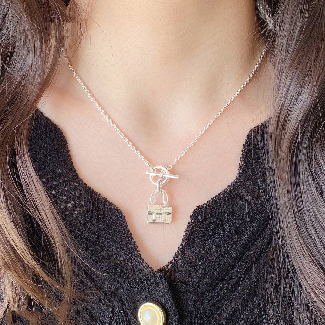 [CharmAmor]CONSTANCE PEDANT SILVER NECKLACE