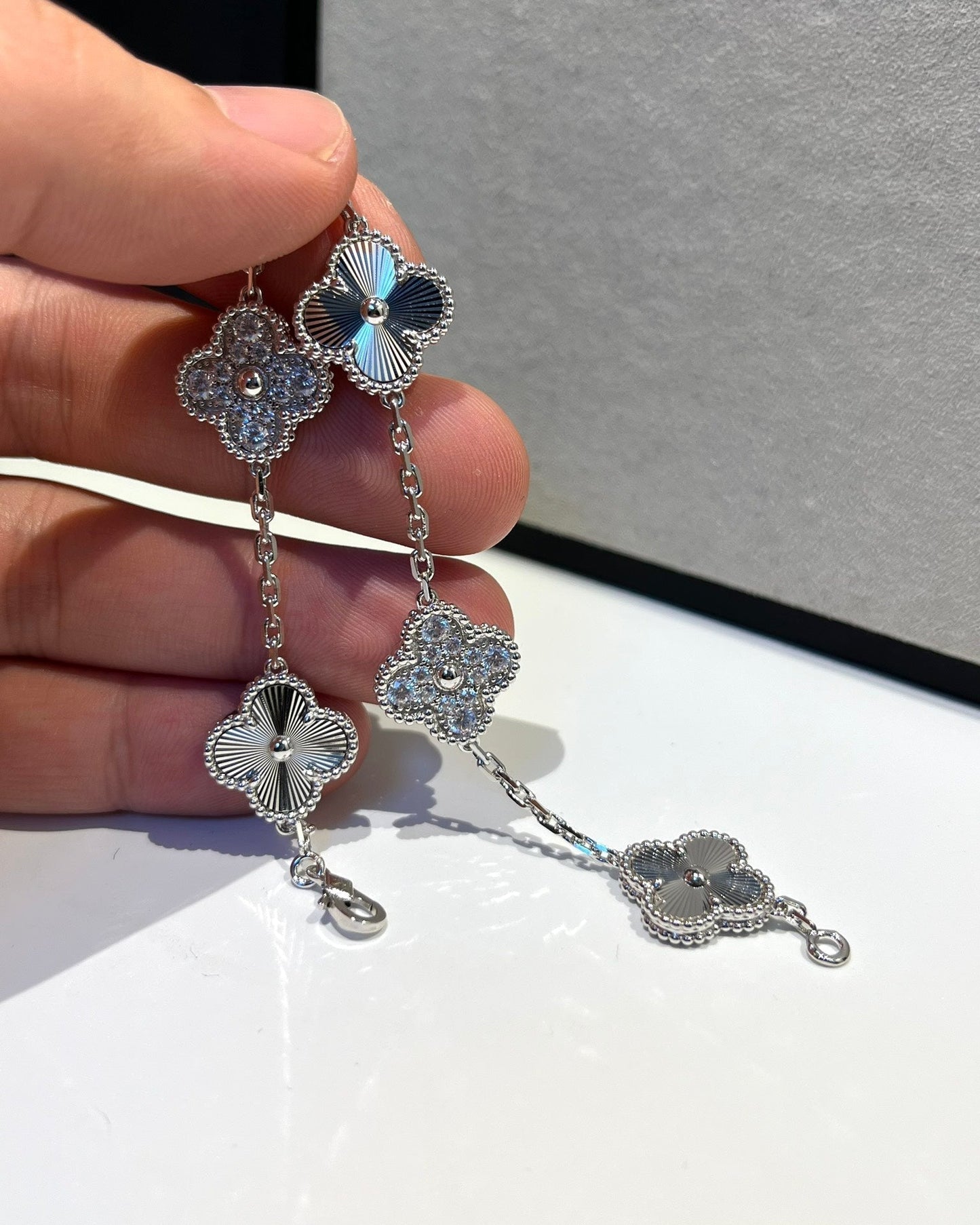 [CharmAmor]CLOVER 5 MOTIF SILVER DIAMOND BRACELET