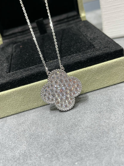 [CharmAmor]CLOVER 25MM LARGE PENDANT DIAMOND PAVED SILVER NECKLACE