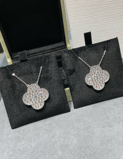 [CharmAmor]CLOVER 25MM LARGE PENDANT DIAMOND PAVED SILVER NECKLACE