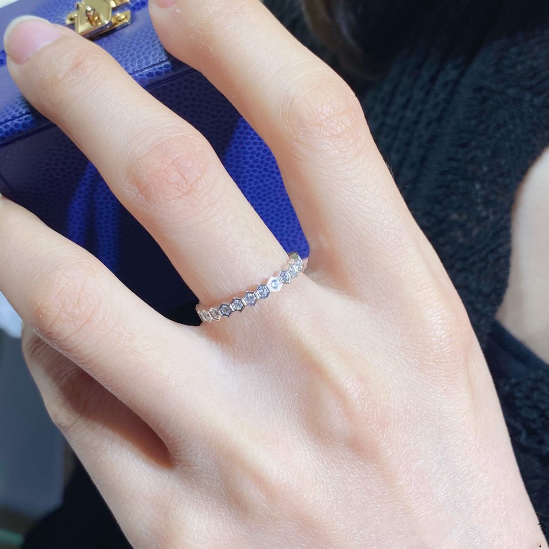 [CharmAmor]BEE LOVE DIAMOND PAVED SMALL RING