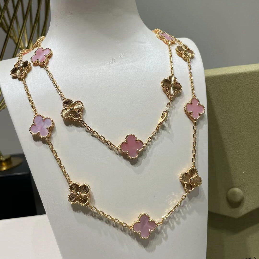 [CharmAmor]CLOVER 20 MOTIFS LASER PINK MOP NECKLACE