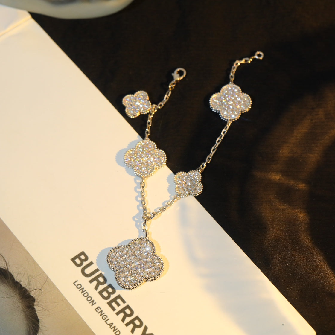 [CharmAmor]CLOVER BRACELET 5 MOTIF SILVER DIAMOND PAVED