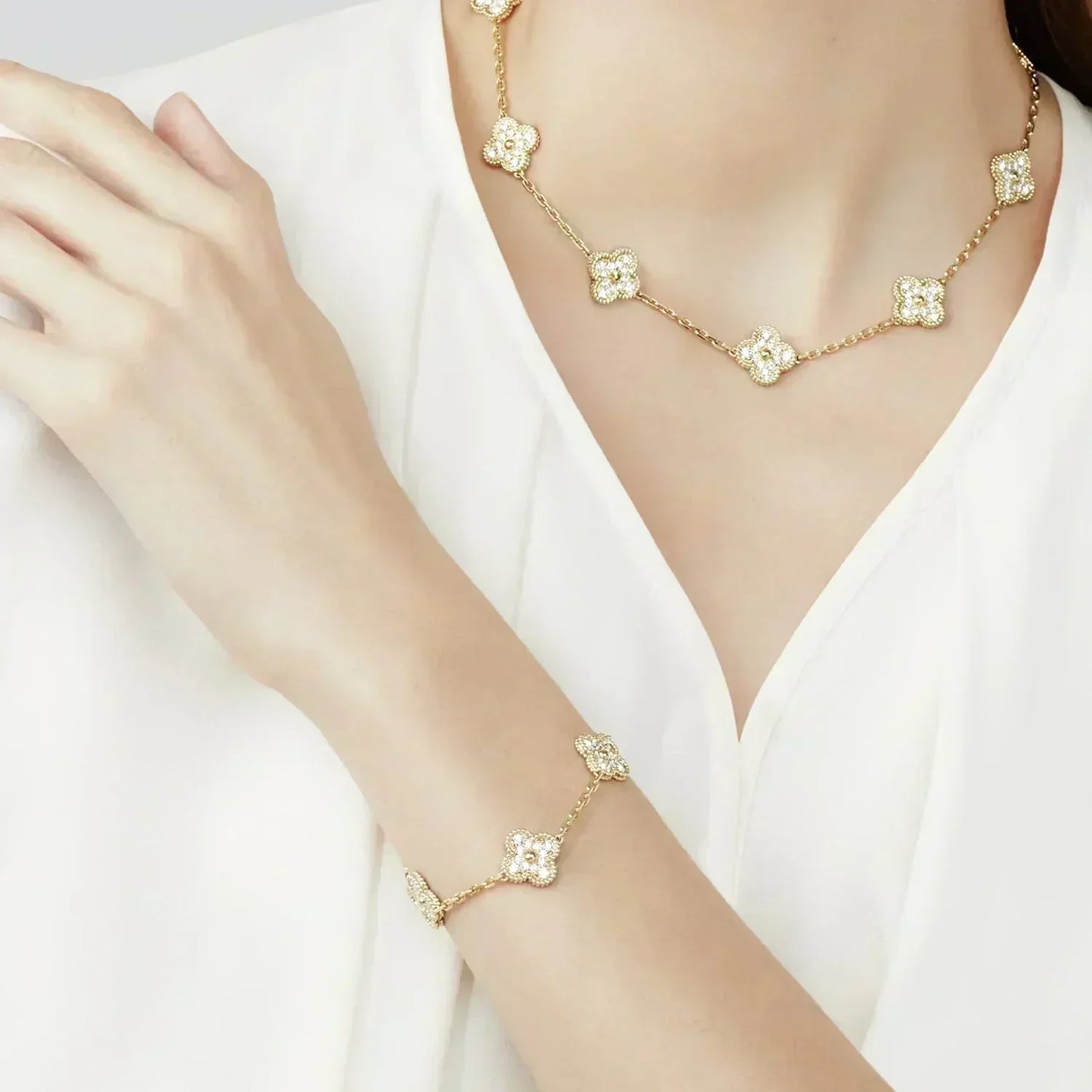 [CharmAmor]CLOVER 5 MOTIFS  FULL DIAMOND BRACELET