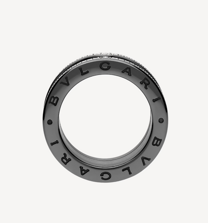 [CharmAmor]ZERO 1 ROCK FOUR-BAND BLACK CERAMIC WITH STUDDED SPIRAL AND PAVED DIAMONDS RING