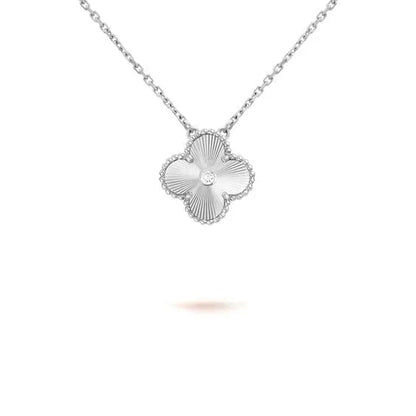 [CharmAmor]CLOVER  15MM DIAMOND LASER NECKLACE SILVER