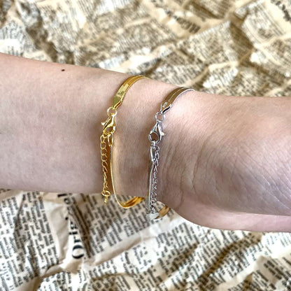 [CharmAmor]Flat Snake Bone Chain Blade Necklace