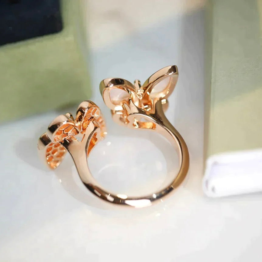 [CharmAmor]TWIN BUTTERFLY DIAMOND MOP RING