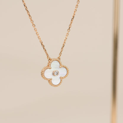 [CharmAmor]CLOVER 15MM DIAMOND WHITE FRITILLARIA NECKLACE