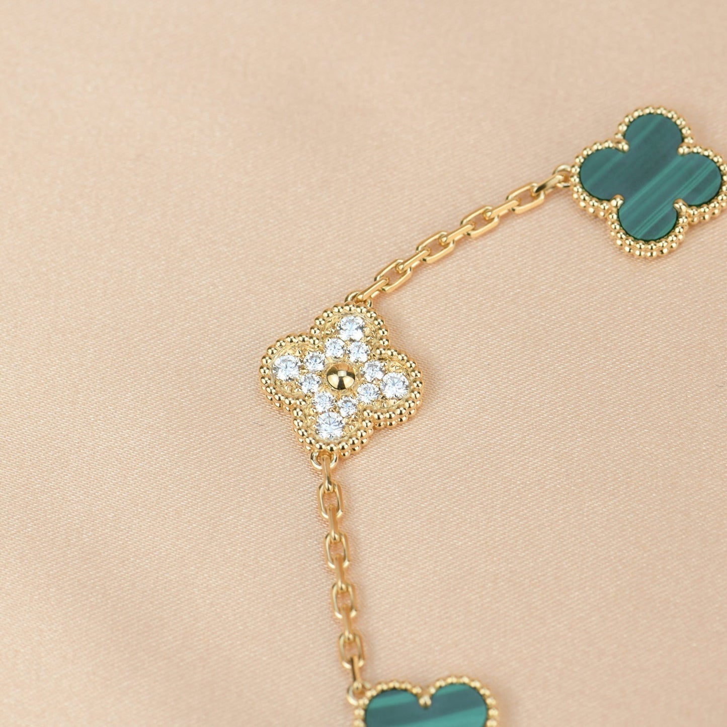 [CharmAmor]CLOVER  5 MOTIF MALACHITE DIAMOND BRACELET